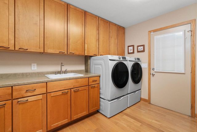 1411 Willow Trail, Middleton, WI 53562