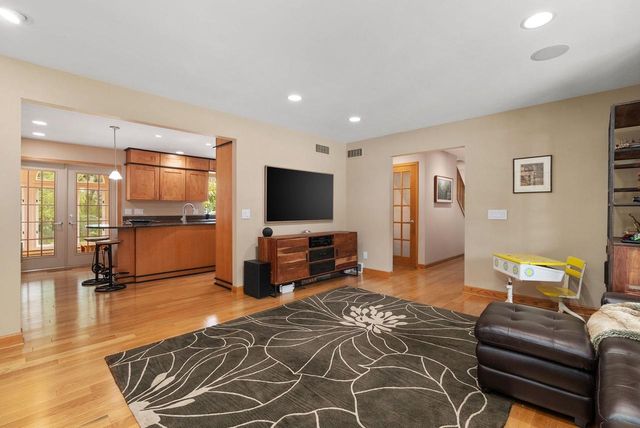 1411 Willow Trail, Middleton, WI 53562