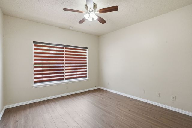 4101 Esters Road 101, Irving, TX 75038