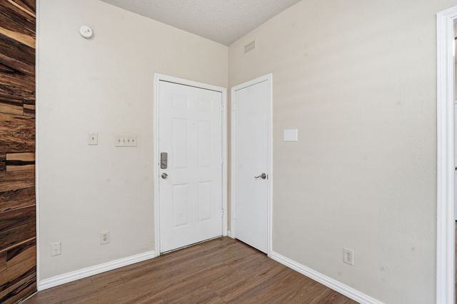 4101 Esters Road 101, Irving, TX 75038