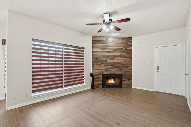 4101 Esters Road 101, Irving, TX 75038