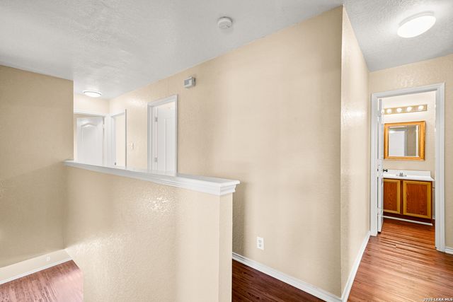 1426 Range Finder, San Antonio, TX 78245