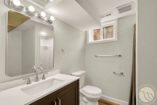 921 Avenue B, Billings, MT 59102