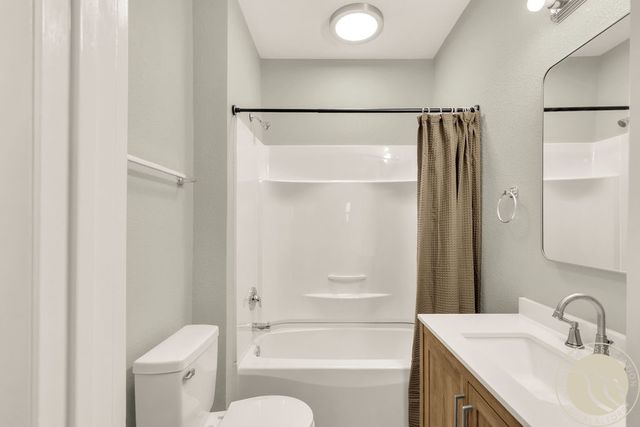 921 Avenue B, Billings, MT 59102