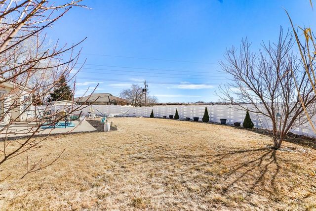 37 Tierra Casa Dr, Pueblo, CO 81005