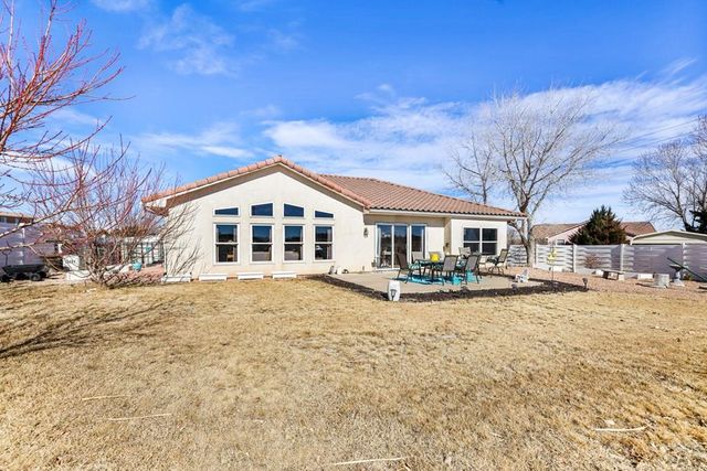 37 Tierra Casa Dr, Pueblo, CO 81005