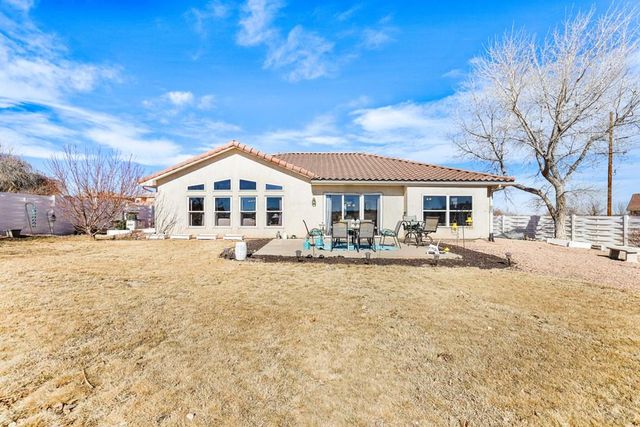 37 Tierra Casa Dr, Pueblo, CO 81005