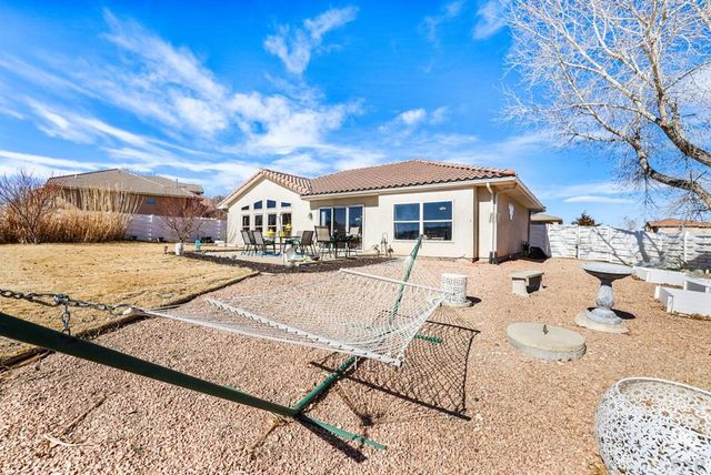 37 Tierra Casa Dr, Pueblo, CO 81005