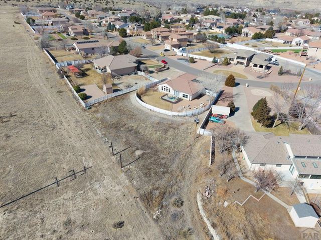 37 Tierra Casa Dr, Pueblo, CO 81005