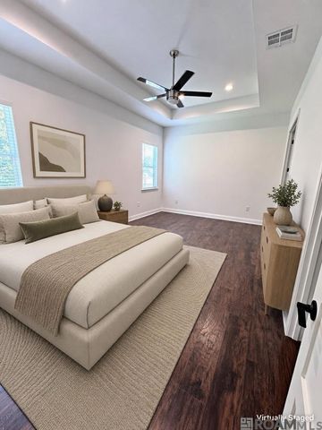 3120 Live Oak St, New Orleans, LA 70118