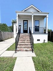 3120 Live Oak St, New Orleans, LA 70118