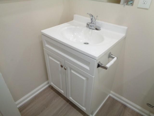 510 Massey Tompkins Road, Baytown, TX 77521
