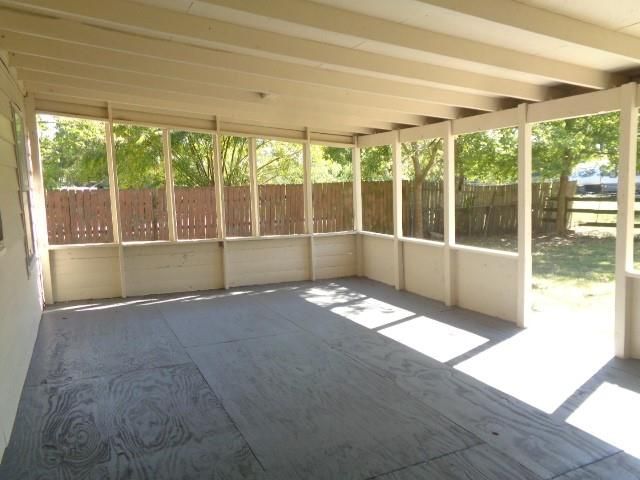 510 Massey Tompkins Road, Baytown, TX 77521