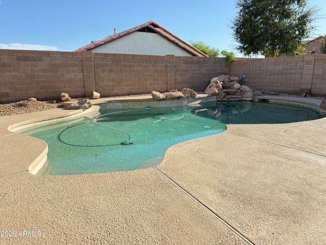 1265 E SPUR Avenue, Gilbert, AZ 85296