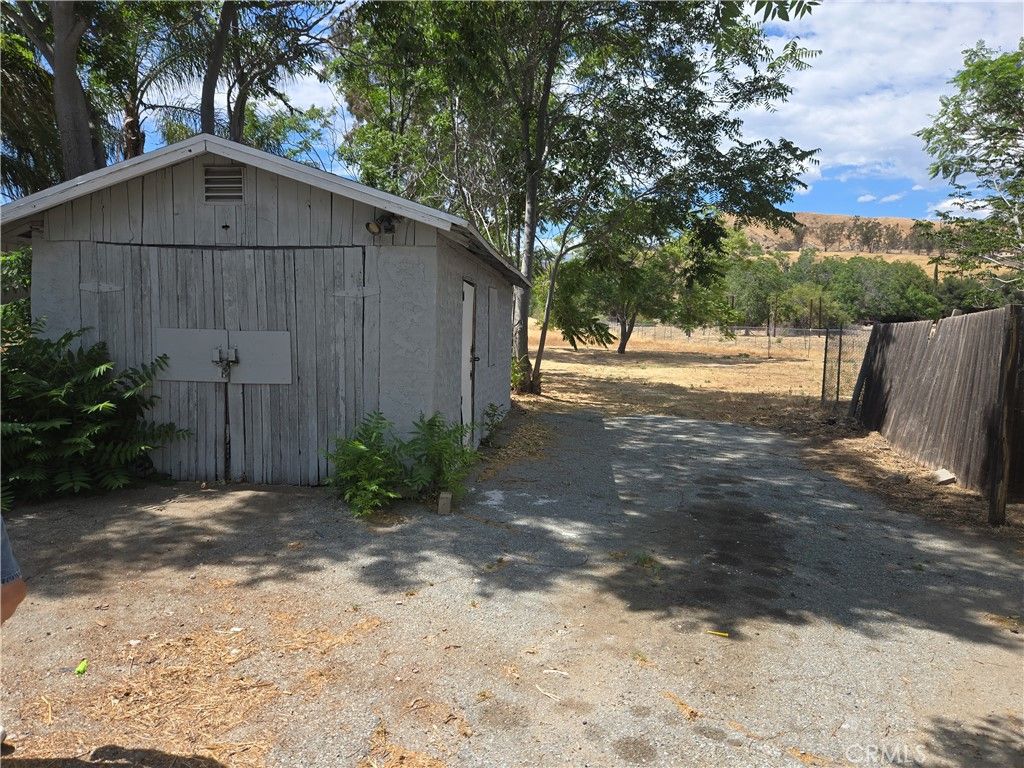 Image 3 of property listing at 619 ST W GILMAN, Banning, CA 92220