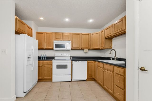 1217 AQUI ESTA DRIVE 5, Punta Gorda, FL 33950