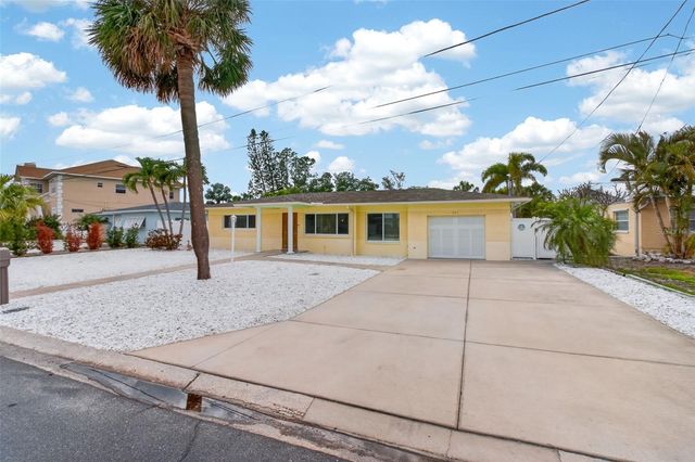 517 39TH AVENUE, St Pete Beach, FL 33706