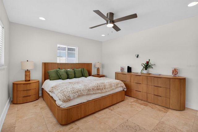 517 39TH AVENUE, St Pete Beach, FL 33706