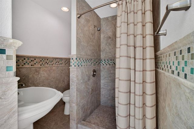 517 39TH AVENUE, St Pete Beach, FL 33706