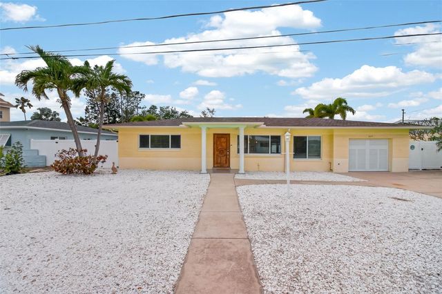 517 39TH AVENUE, St Pete Beach, FL 33706