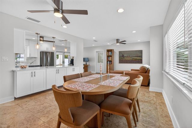 517 39TH AVENUE, St Pete Beach, FL 33706