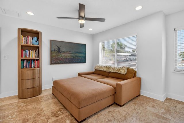 517 39TH AVENUE, St Pete Beach, FL 33706