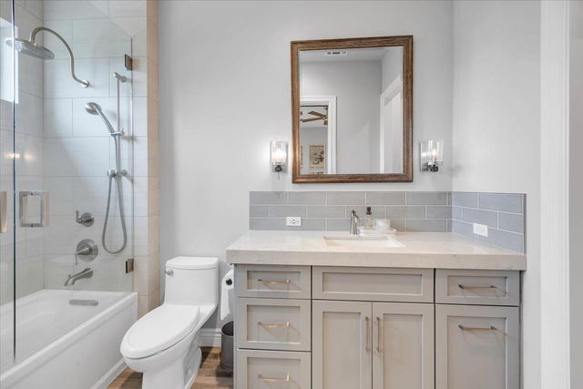 10407 Fox Borough Dr, Oakdale, CA 95361