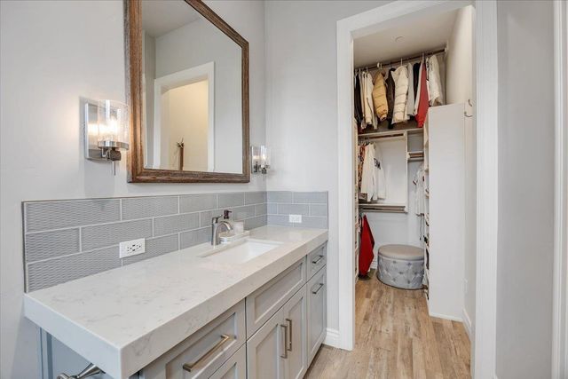 10407 Fox Borough Dr, Oakdale, CA 95361