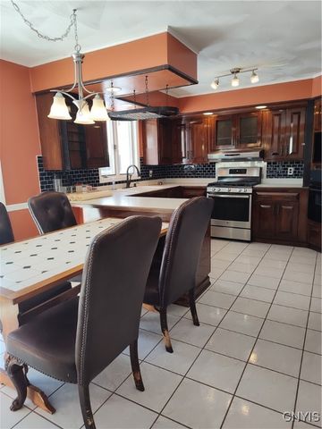 1610 North George Street, Rome, NY 13440