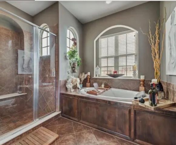 2630 Villa Di Lago 2, Grand Prairie, TX 75054