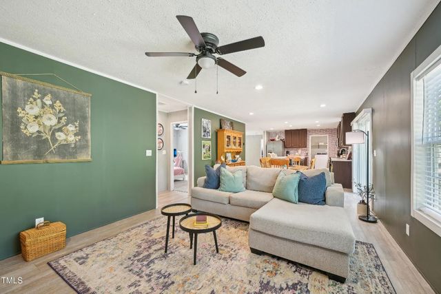 6641 Woodlawn Drive, Oxford, NC 27565