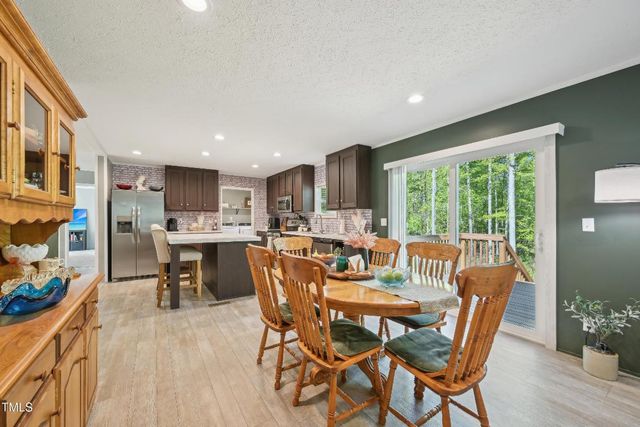 6641 Woodlawn Drive, Oxford, NC 27565