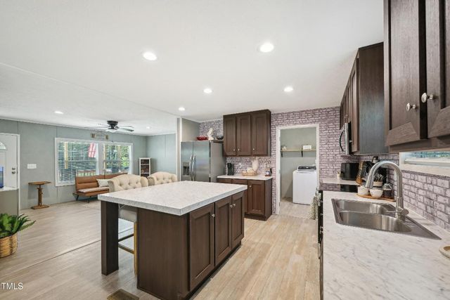 6641 Woodlawn Drive, Oxford, NC 27565