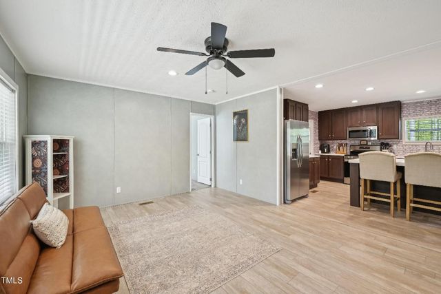 6641 Woodlawn Drive, Oxford, NC 27565