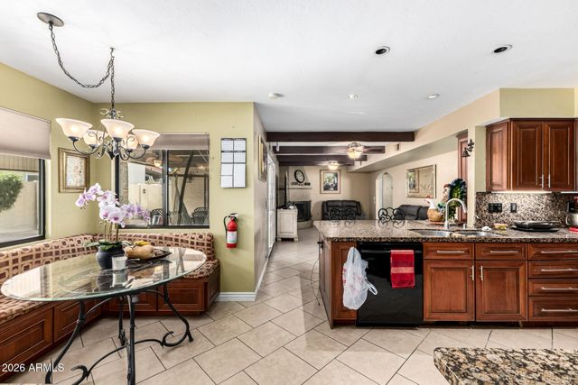 11051 N 44TH Court, Phoenix, AZ 85028