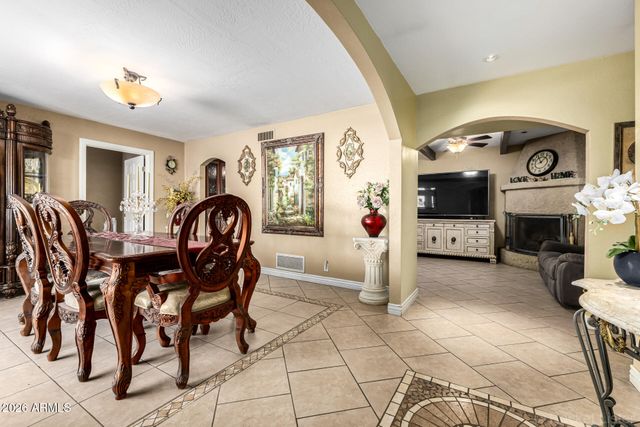 11051 N 44TH Court, Phoenix, AZ 85028