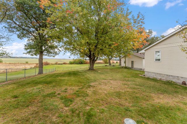 3046 W 1300 N, Wheatfield, IN 46392