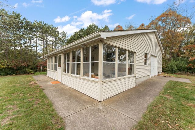 3046 W 1300 N, Wheatfield, IN 46392