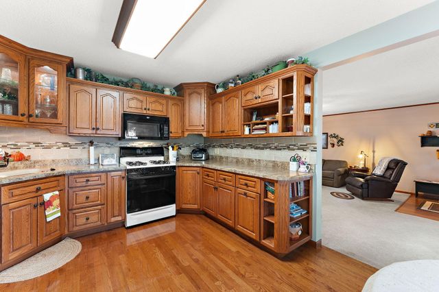 3046 W 1300 N, Wheatfield, IN 46392