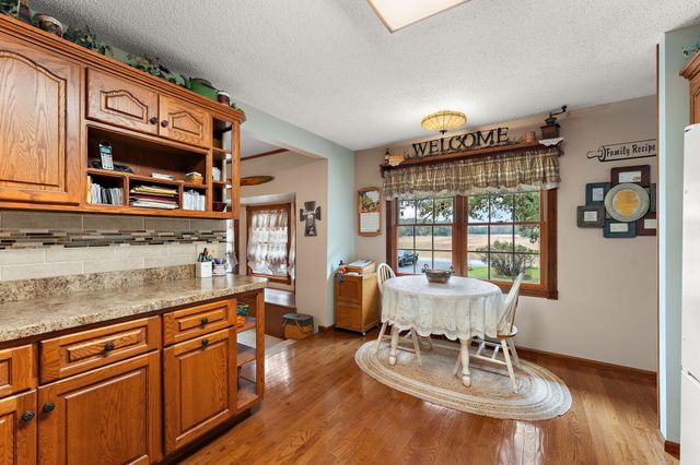 3046 W 1300 N, Wheatfield, IN 46392