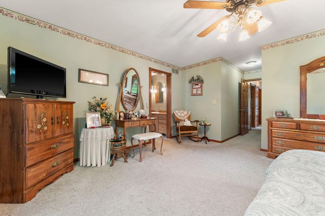 3046 W 1300 N, Wheatfield, IN 46392