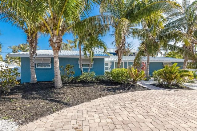 6201 HOLMES BOULEVARD, Holmes Beach, FL 34217