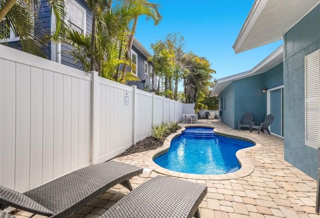 6201 HOLMES BOULEVARD, Holmes Beach, FL 34217