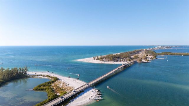 6201 HOLMES BOULEVARD, Holmes Beach, FL 34217