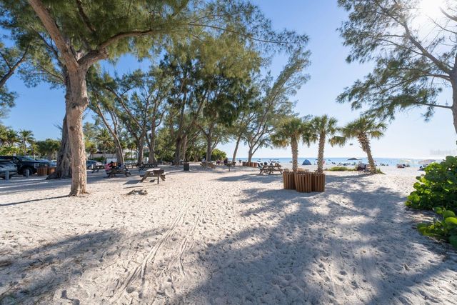 6201 HOLMES BOULEVARD, Holmes Beach, FL 34217