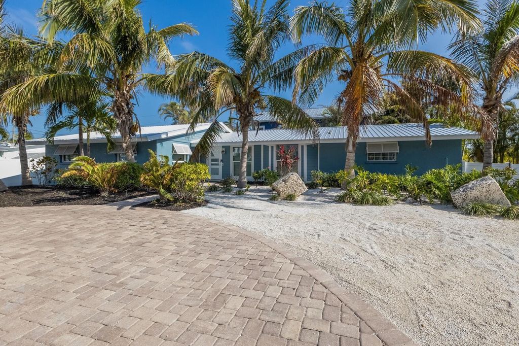 6201 HOLMES BOULEVARD, Holmes Beach, FL 34217