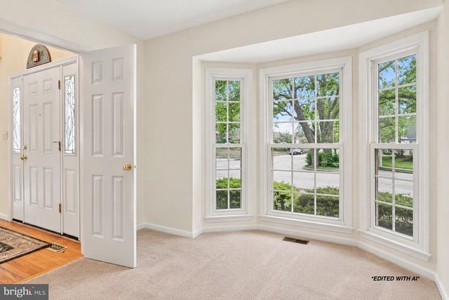 1316 SUMMERFIELD DR, Herndon, VA 20170