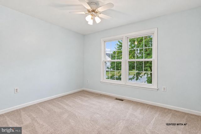 1316 SUMMERFIELD DR, Herndon, VA 20170