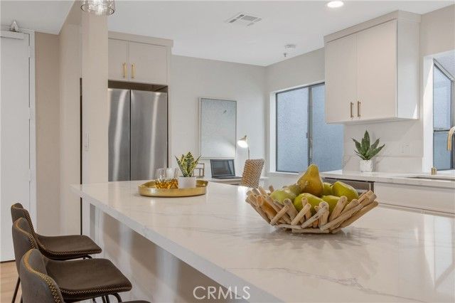 4600 Via Dolce 206, Marina Del Rey, CA 90292