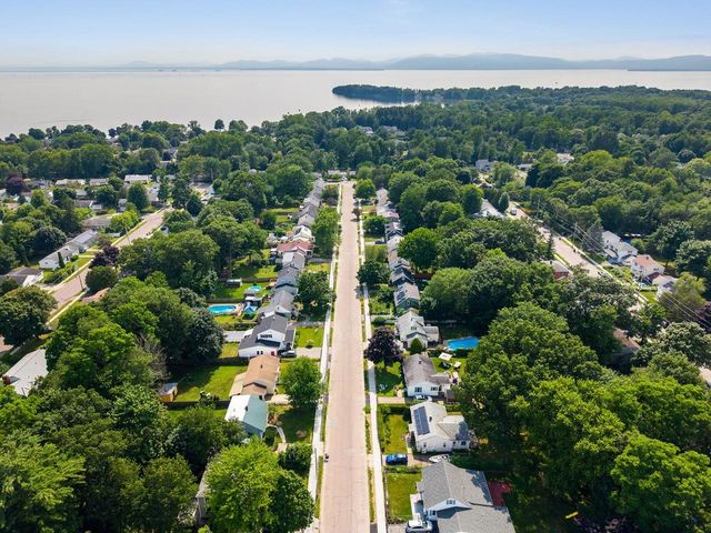 149 Woodlawn Road, Burlington, VT 05408